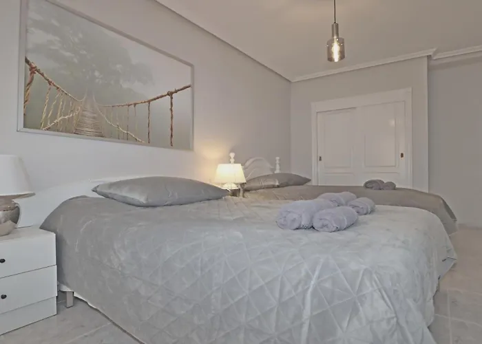 R-9033 Moriones * تورّيفيِخا